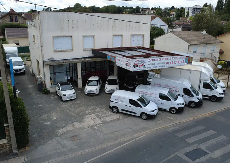 Location de véhicules de tourisme, utilitaires et minibus en Essonne (91)